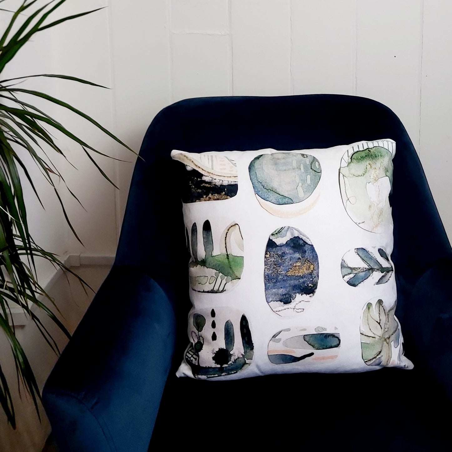 Pa's Cottage Square Cushion